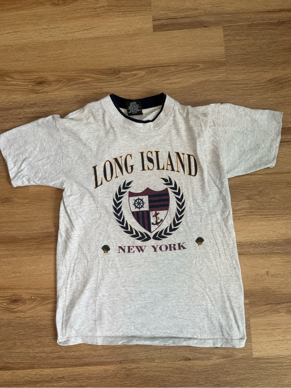 Vintage Long Island New York Graphic Tee - Light Gray - Signal Sports